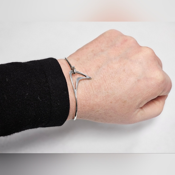 Vintage Mid-Century Atomic Style Metal Bracelet - Picture 9 of 11